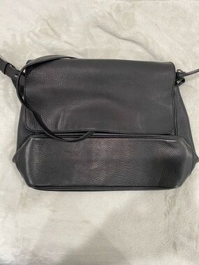 Malo Black Pebbled Leather Flap Messenger